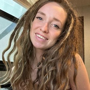 Meet your Posher, Hailey